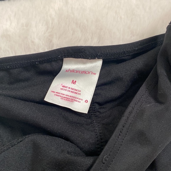 Bikini - Picture 4 of 5